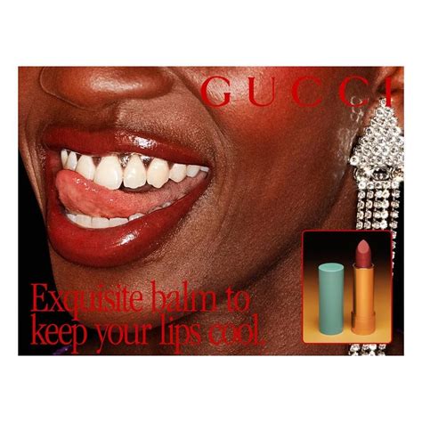 “Che orrore quei denti!” La nuova campagna Gucci dei rossetti 